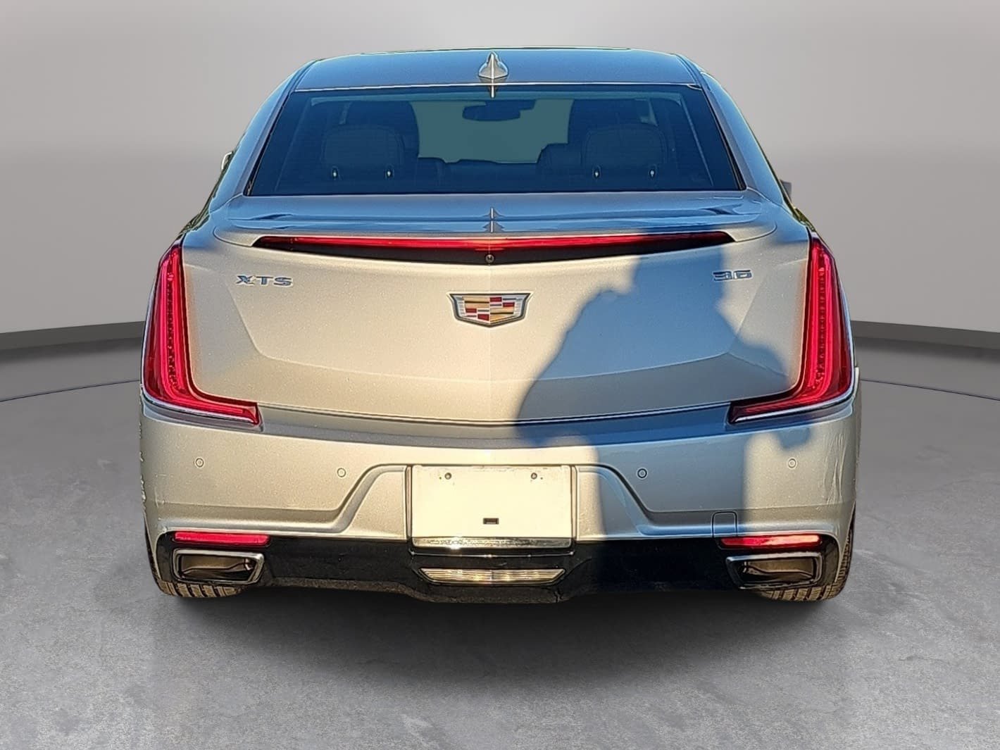 Used 2019 Cadillac XTS Luxury w/ Driver Awareness Package FWD image 6