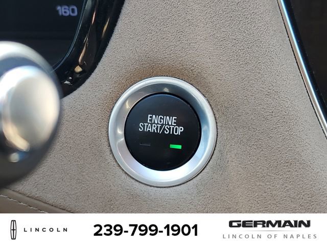 Used 2018 Cadillac XT5 Platinum w/ Driver Assist Package image 34