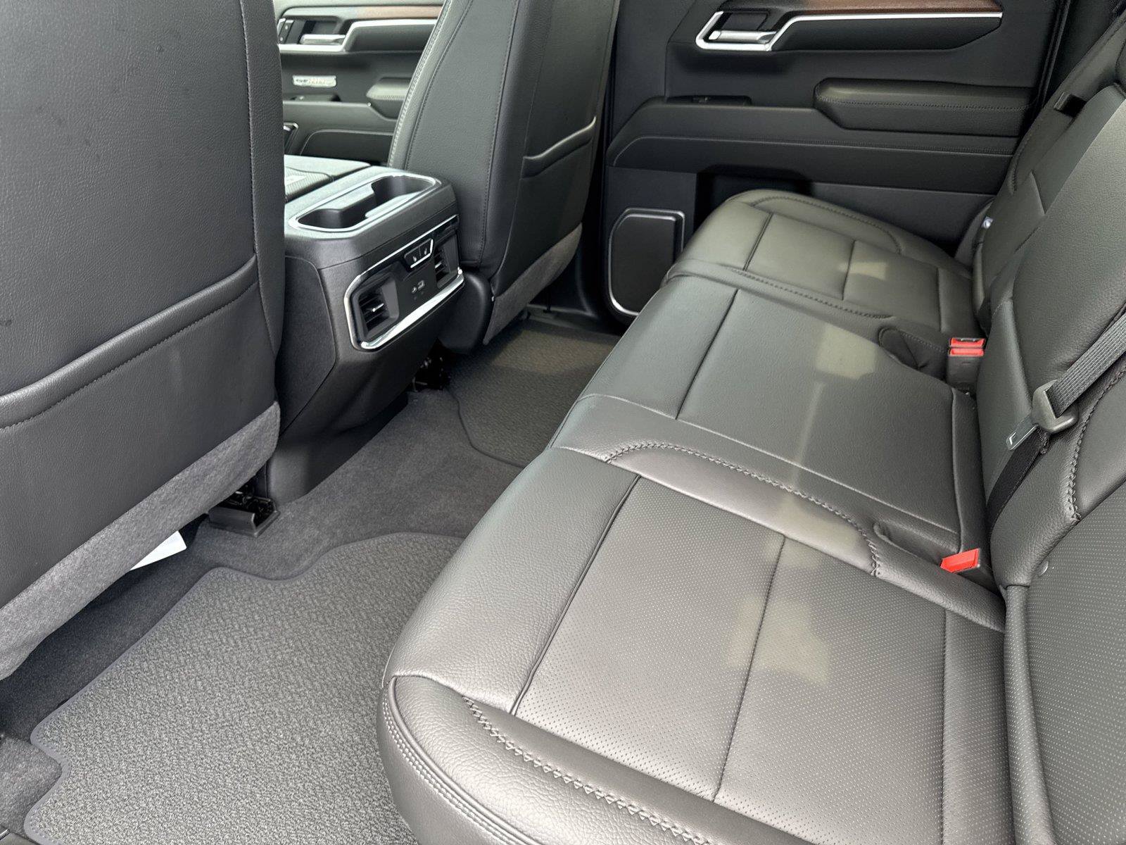 New 2026 GMC Sierra 1500 Denali AWD/4WD image 32