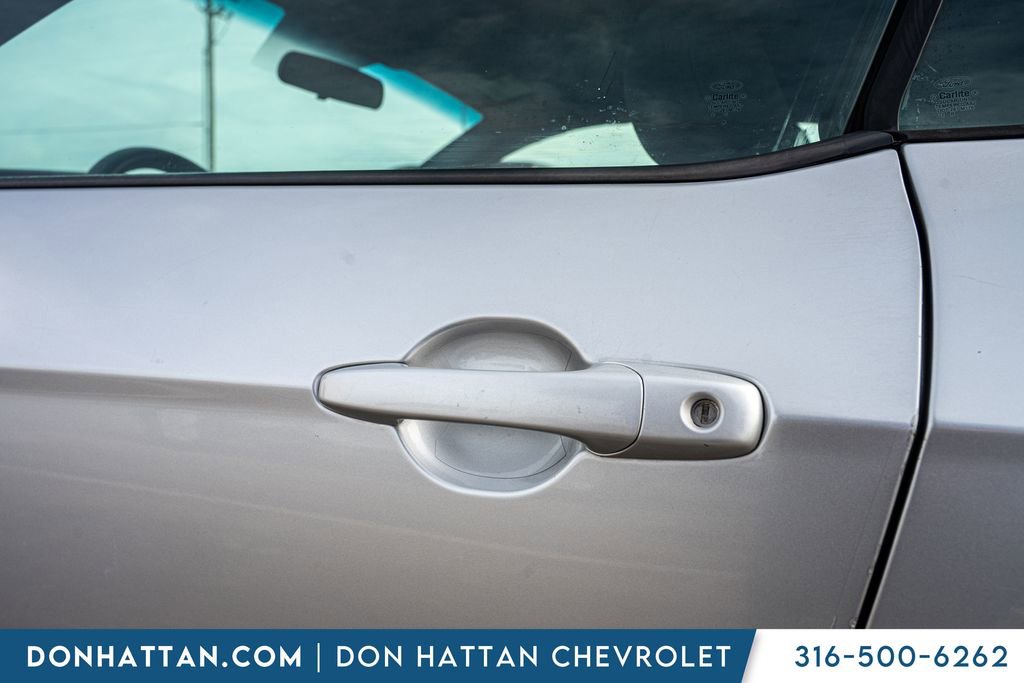 Used 2013 Ford Mustang Convertible image 25