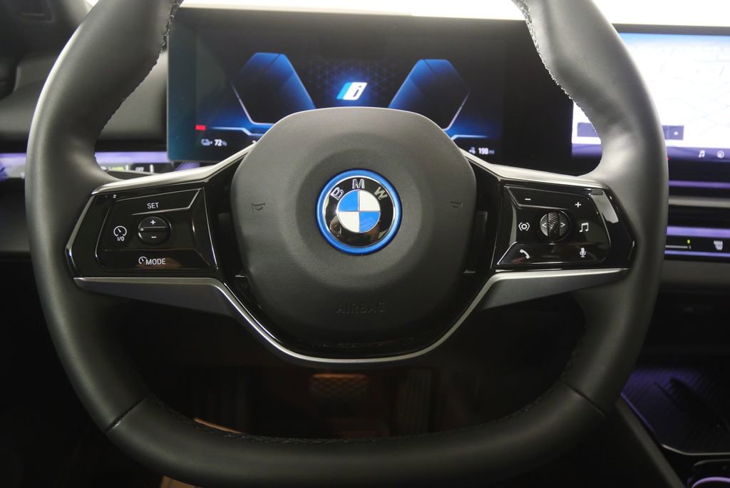 Certified 2024 BMW i5 eDrive40i w/ M Sport Package RWD image 19