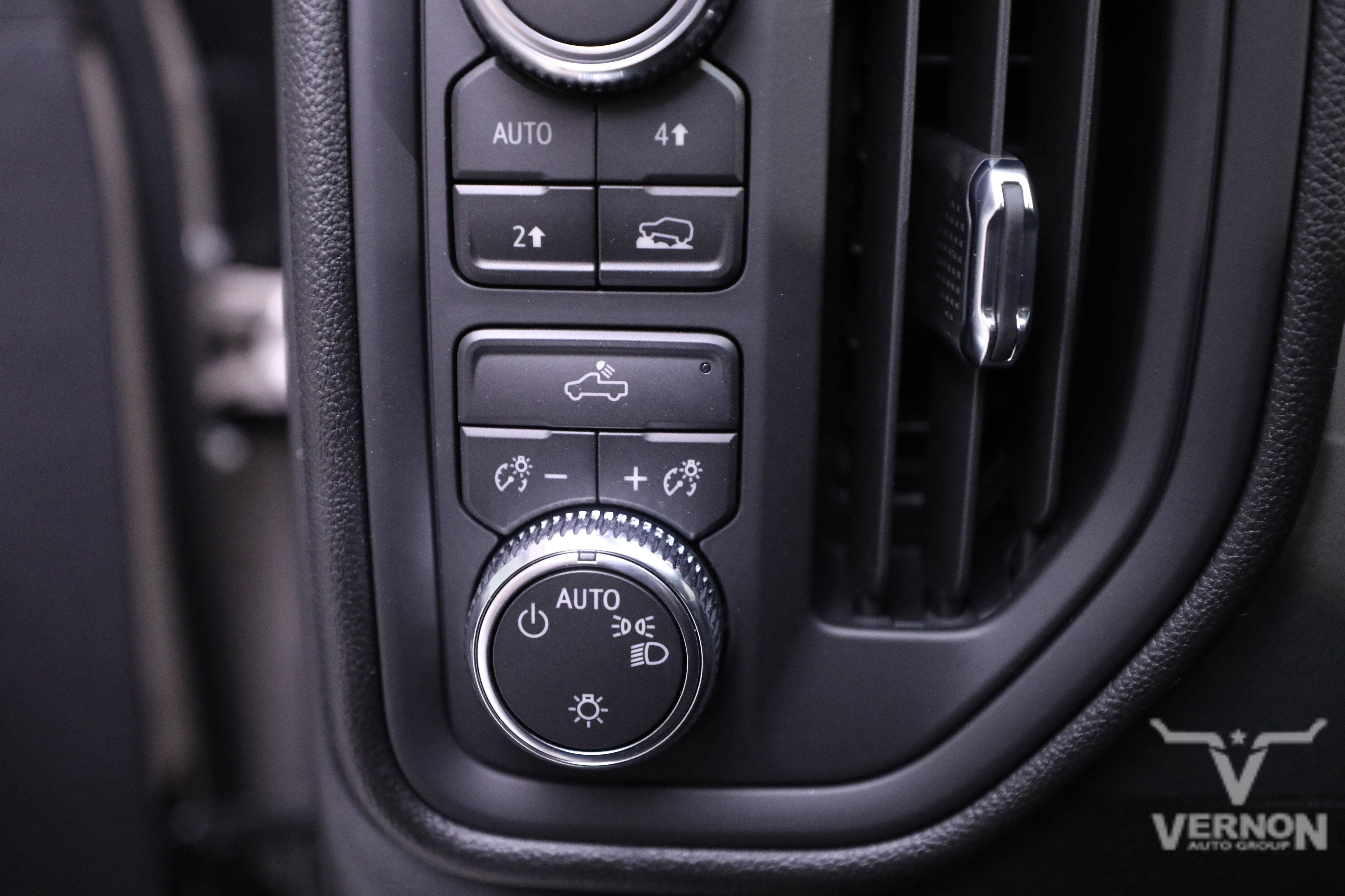 New 2026 GMC Sierra 1500 Pro w/ Graphite Edition image 17