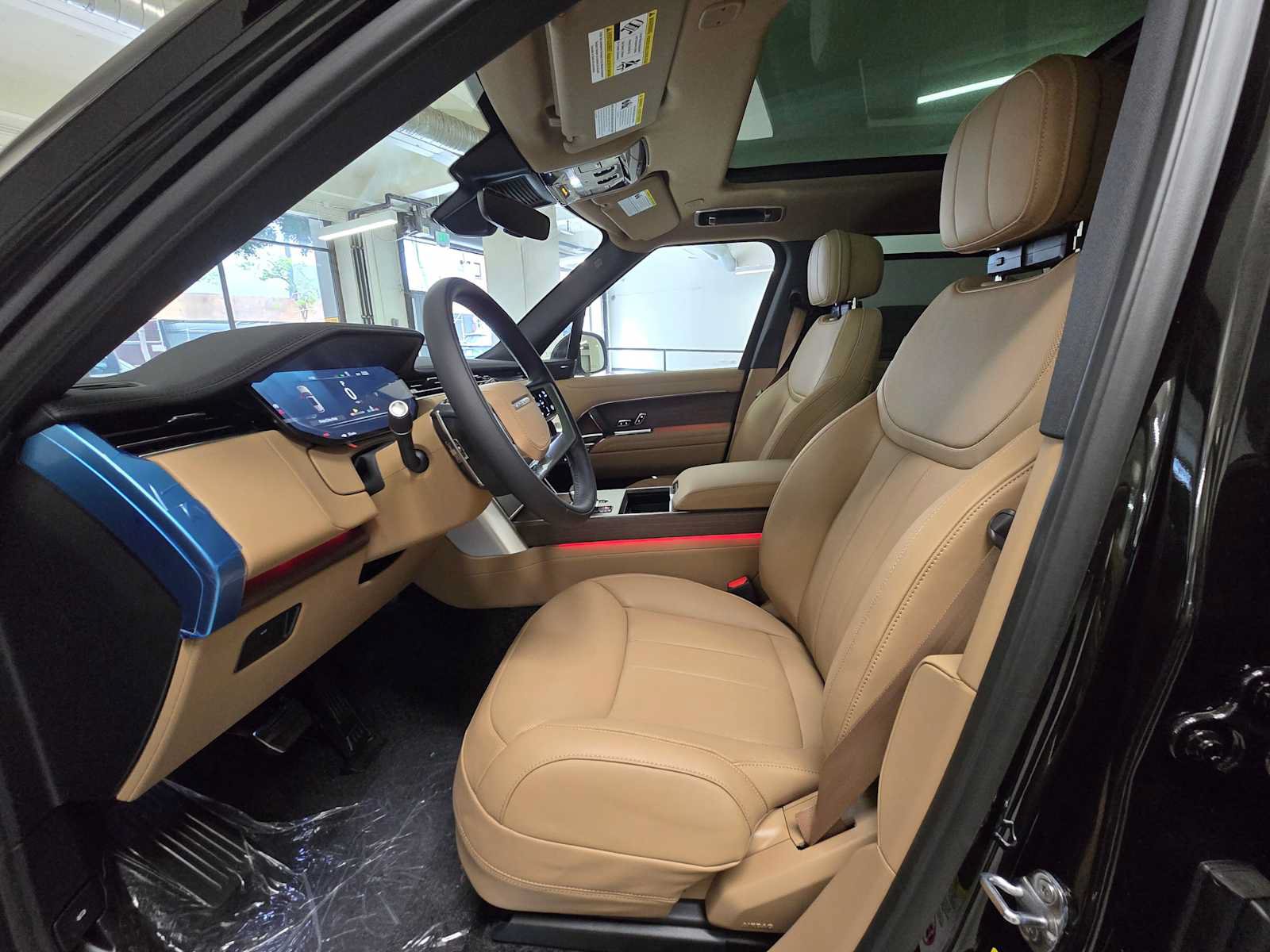 New 2026 Land Rover Range Rover SE AWD/4WD image 23