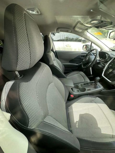 Used 2024 Subaru Crosstrek 2.0i Premium AWD/4WD image 11