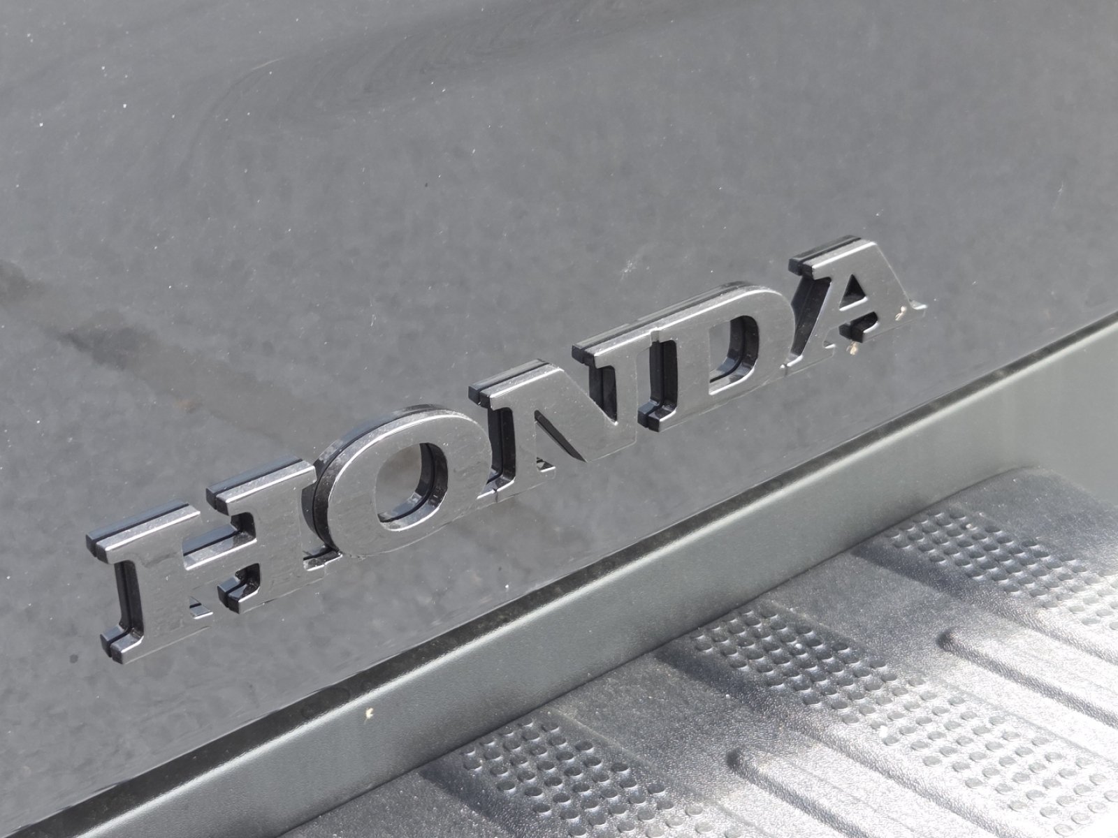 New 2026 Honda Ridgeline Black Edition image 18