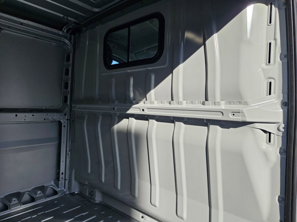 New 2026 RAM ProMaster 1500 w/ Convenience Group image 14