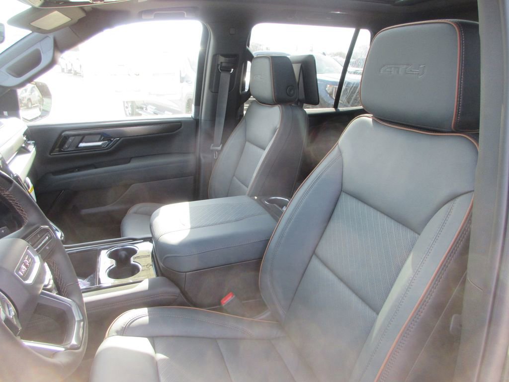 New 2026 GMC Yukon AT4 image 11