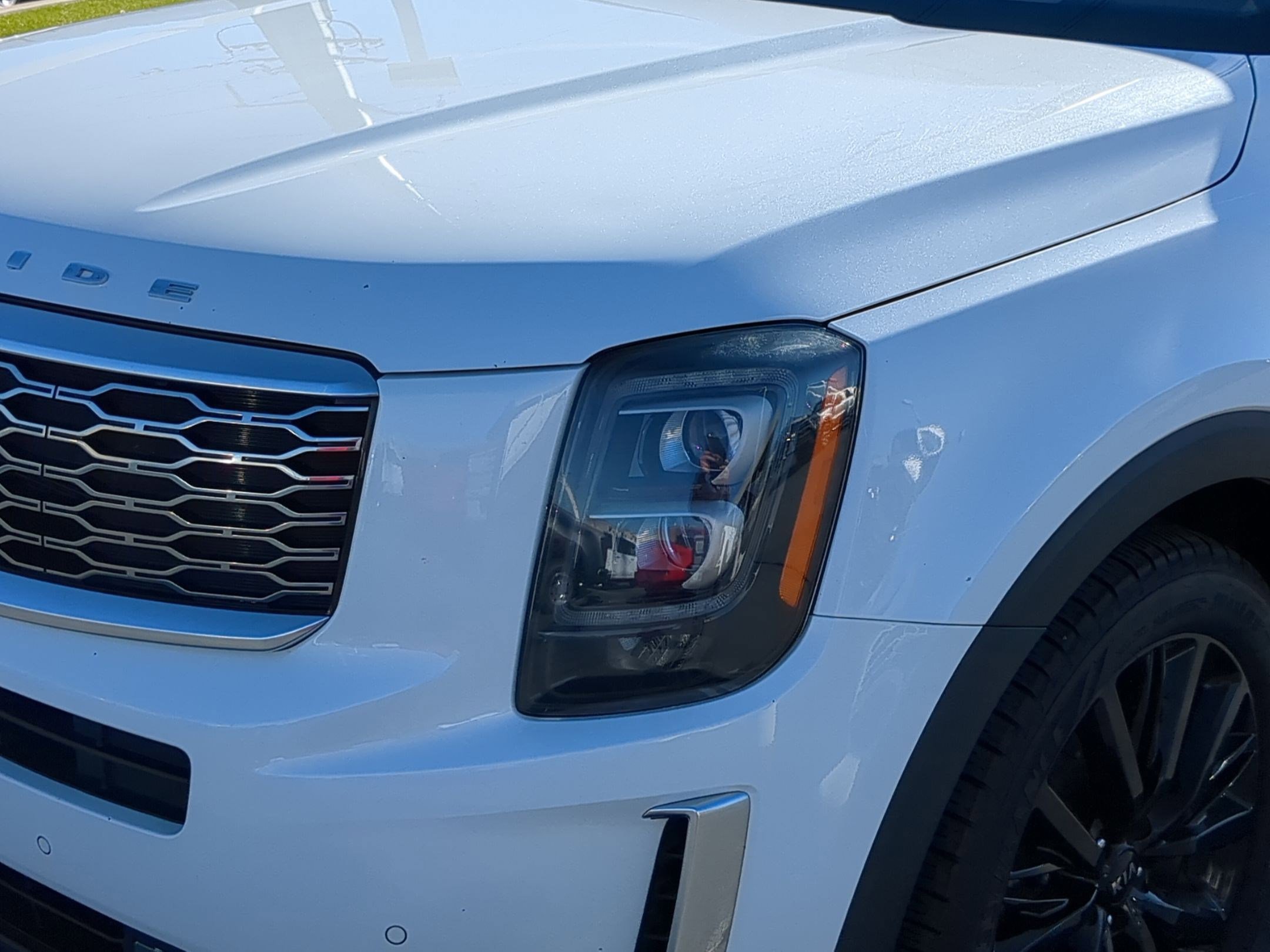 Used 2020 Kia Telluride SX w/ SX Prestige Package image 10