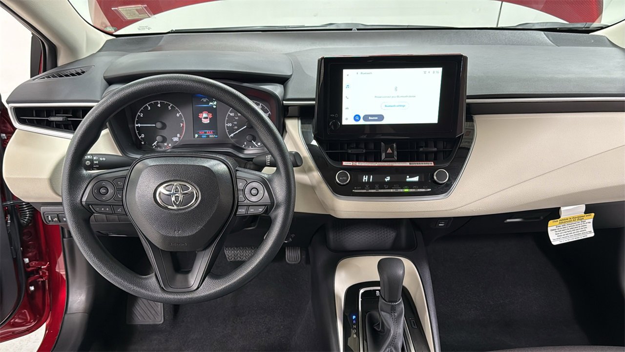 Certified 2025 Toyota Corolla LE image 9