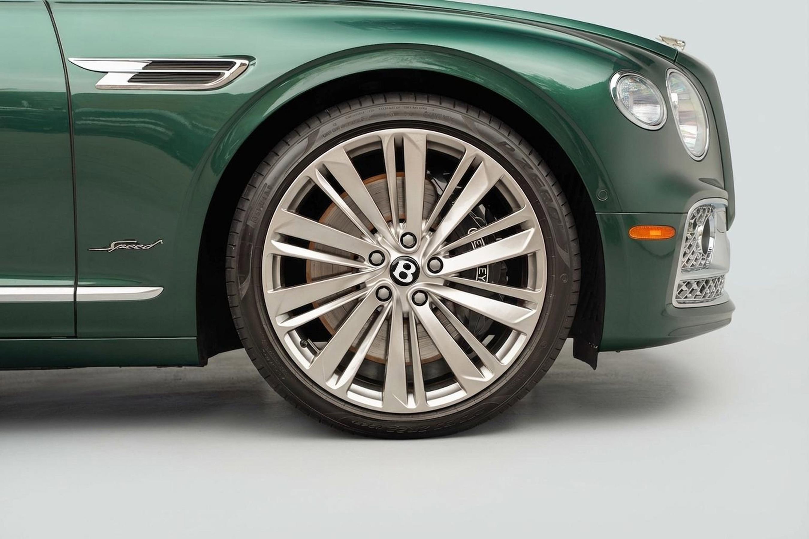 Certified 2023 Bentley Flying Spur W12 AWD/4WD image 6