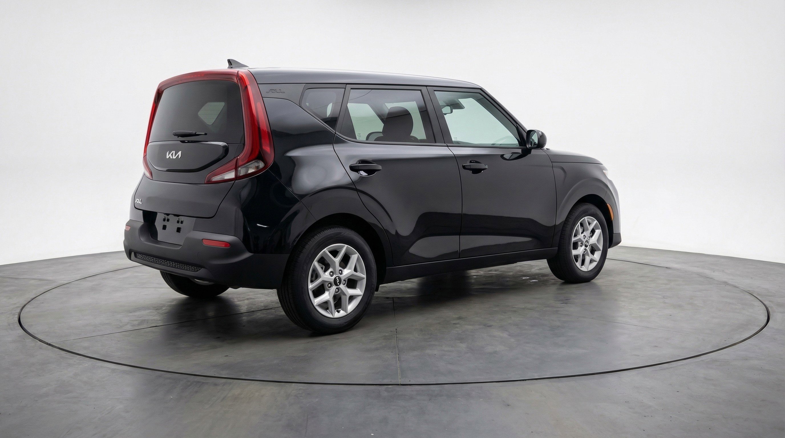 Used 2025 Kia Soul LX w/ LX Technology Package image 9
