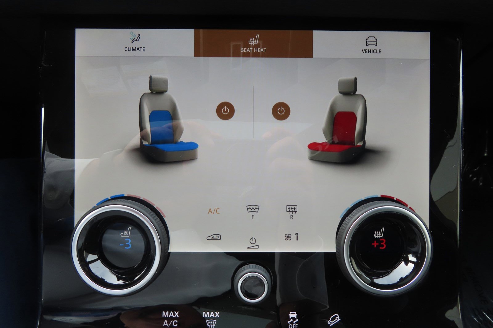 Used 2023 Land Rover Range Rover Velar R-Dynamic S image 37