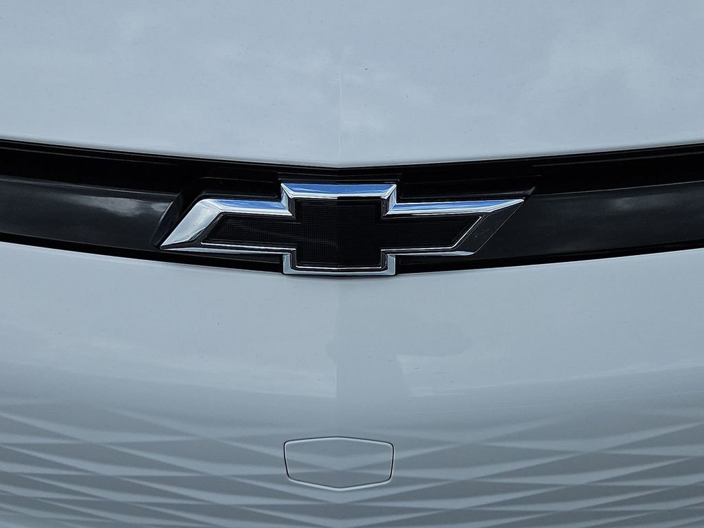 New 2027 Chevrolet Bolt LT w/ Comfort Package image 21