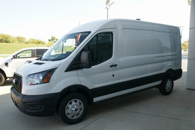 New 2026 Ford Transit 250 148 Medium Roof Extended AWD image 6