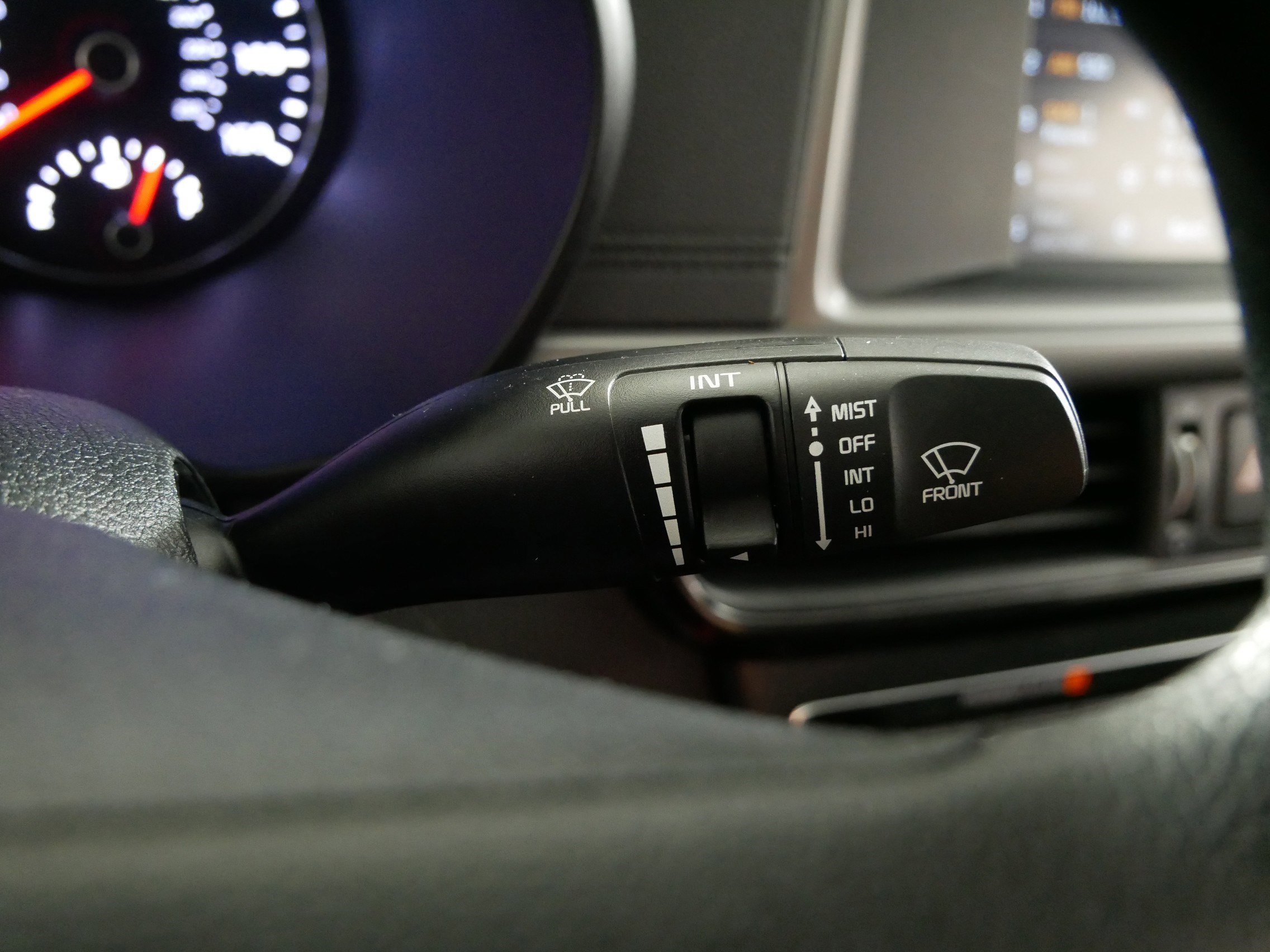 Used 2018 Kia Optima LX w/ 17" Alloy Wheels Package image 31