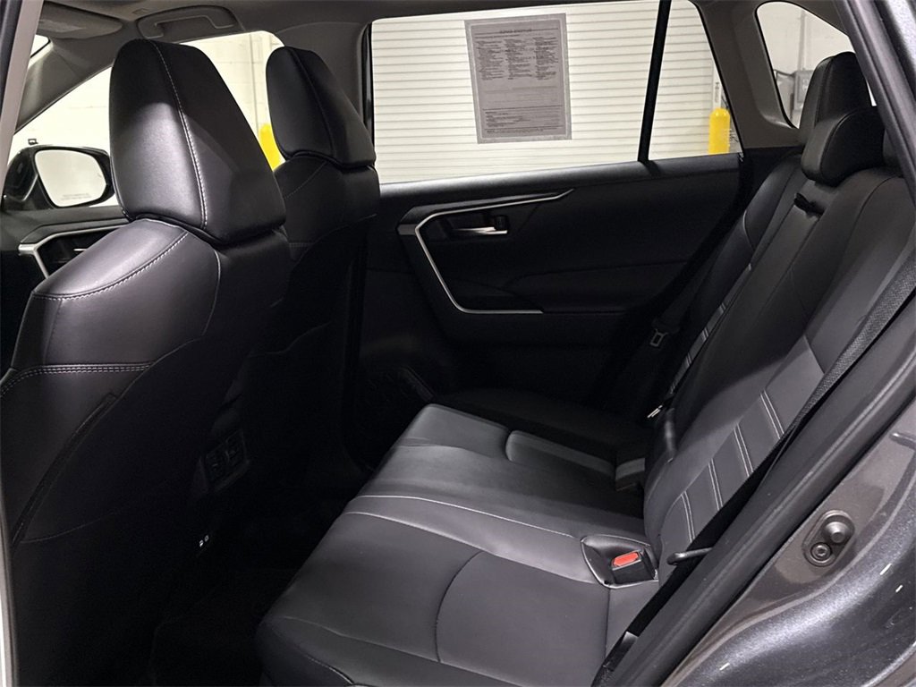 Used 2023 Toyota RAV4 XLE Premium image 23