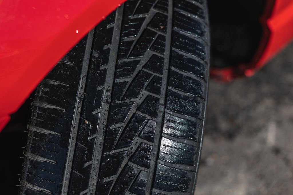 Used 2003 Ford Thunderbird image 5