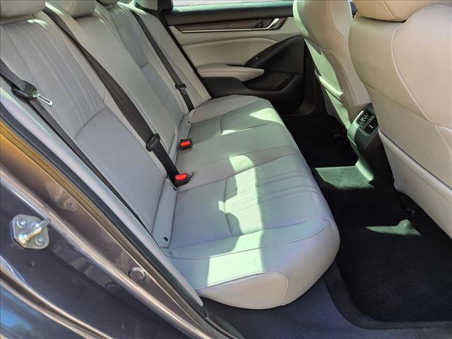 Used 2020 Honda Accord Touring image 18