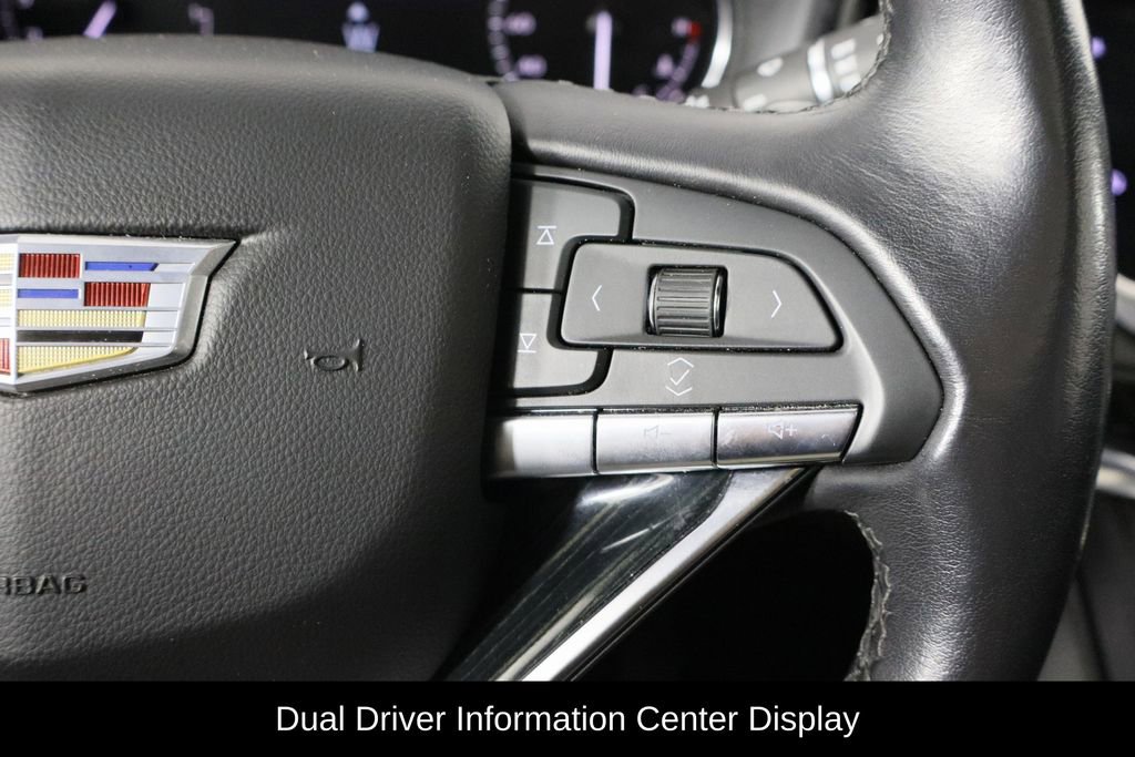 Used 2022 Cadillac XT6 Premium Luxury AWD/4WD image 10