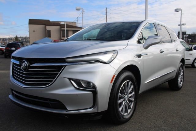 Used 2022 Buick Enclave Premium image 3