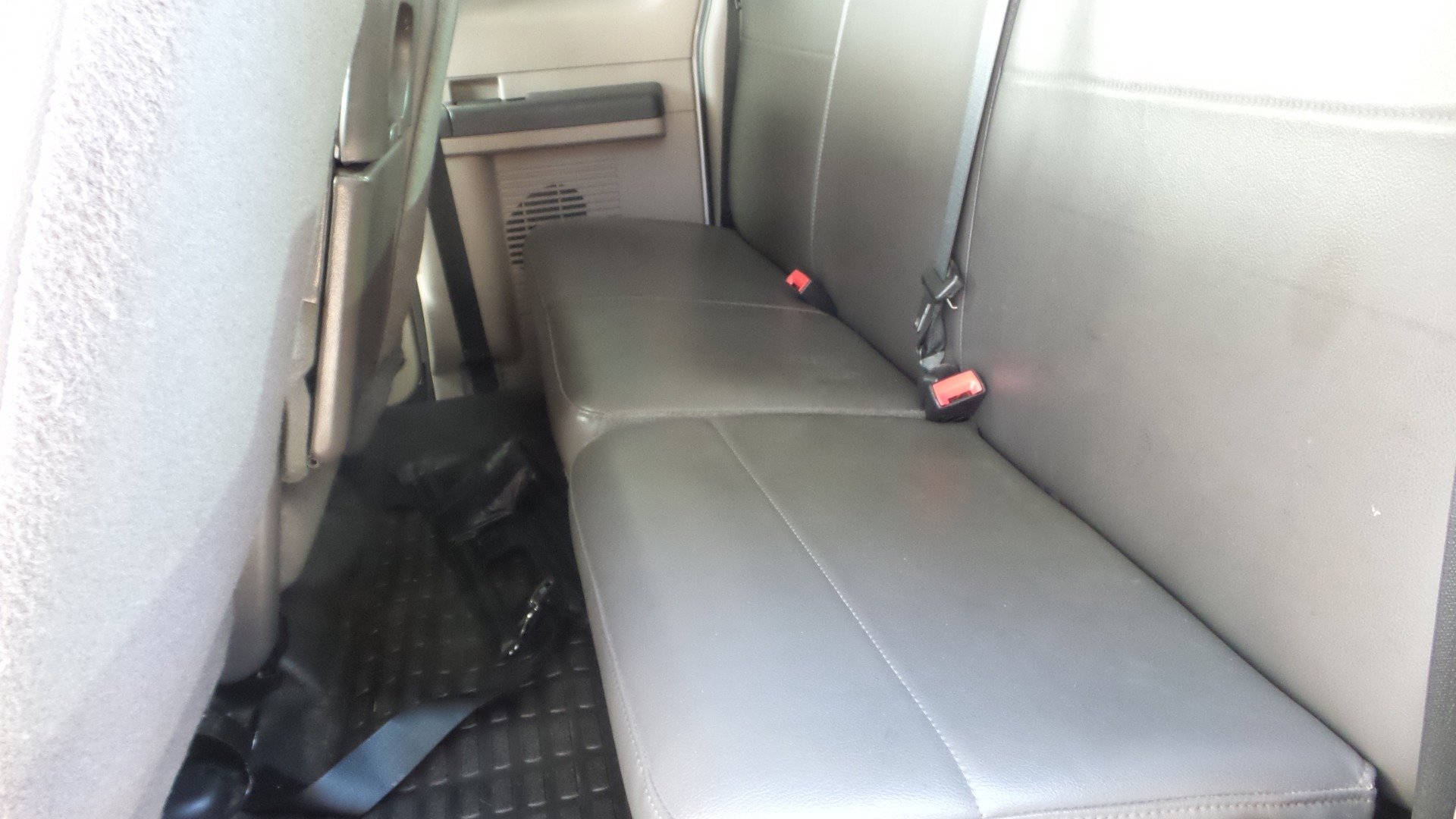 Used 2010 Ford F250 XL image 18