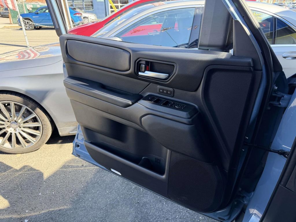 Used 2024 Toyota Land Cruiser w/ Premium Package image 29