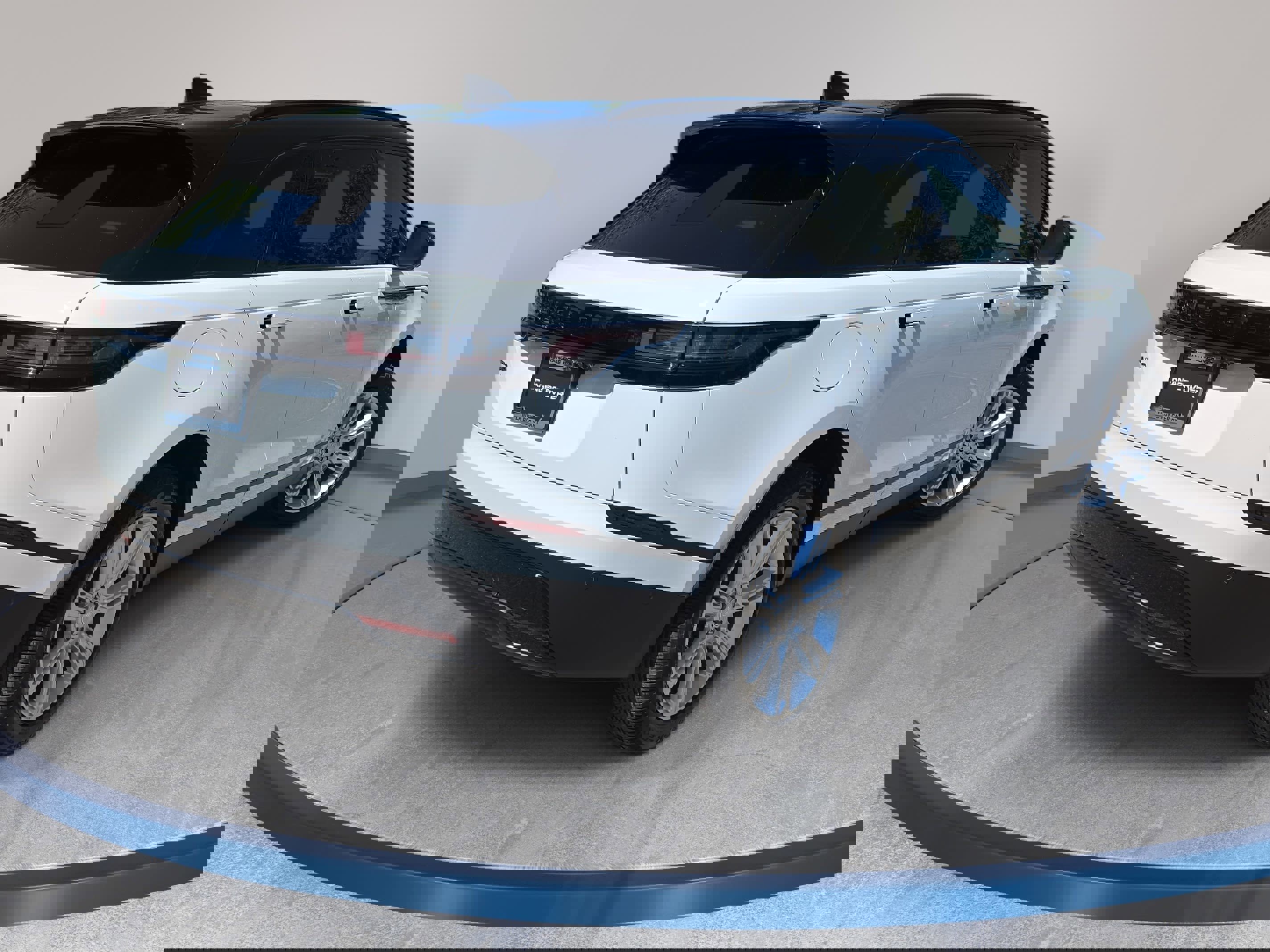 Certified 2025 Land Rover Range Rover Velar S AWD/4WD image 5