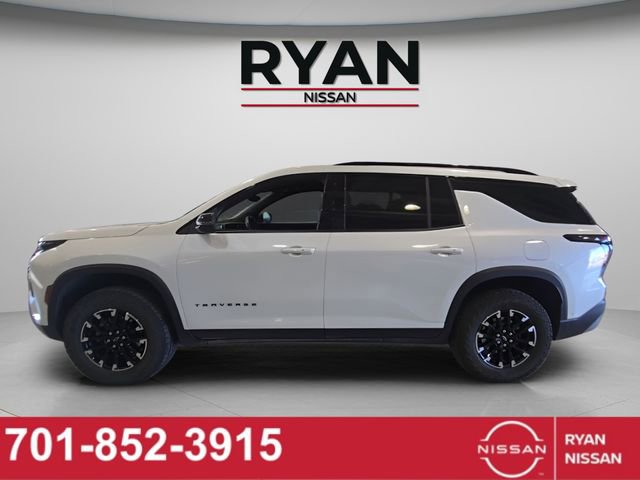 Used 2024 Chevrolet Traverse Z71 w/ Enhanced Driving Package image 2