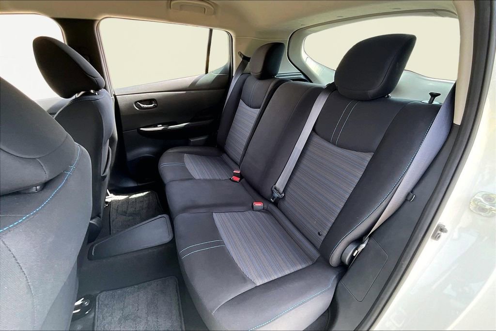 Used 2019 Nissan Leaf SV w/ SV Technology Package image 26