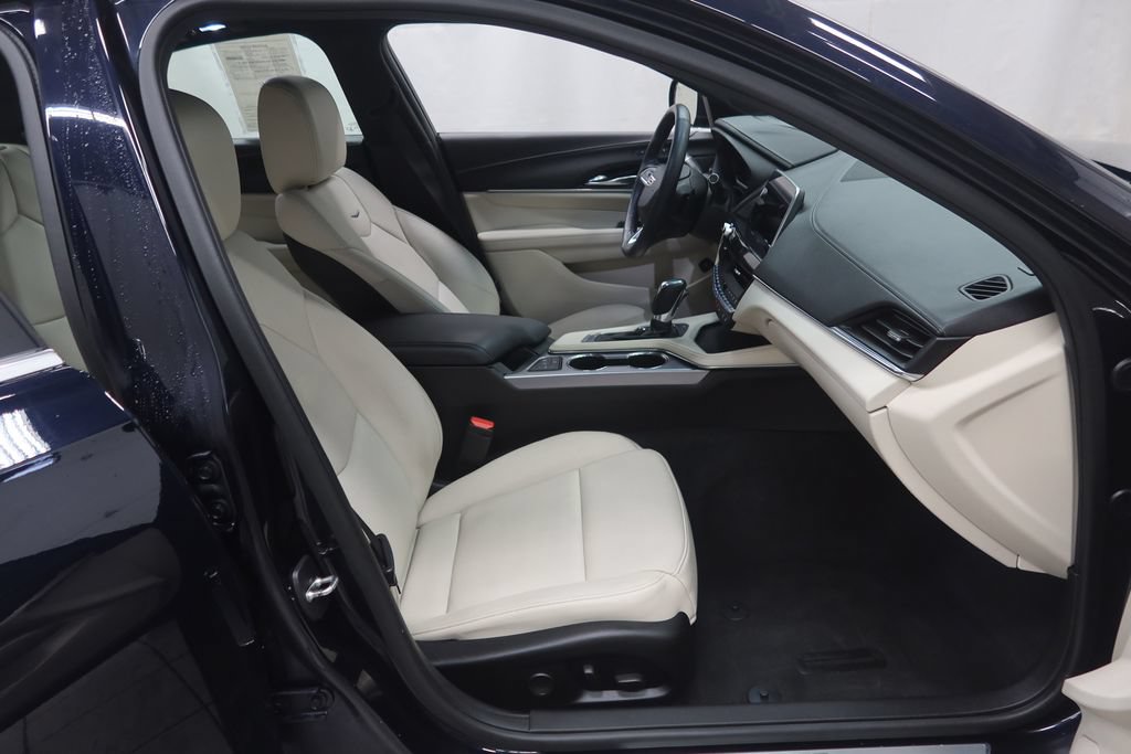 Used 2021 Cadillac CT4 Premium Luxury w/ Technology Package AWD/4WD image 12