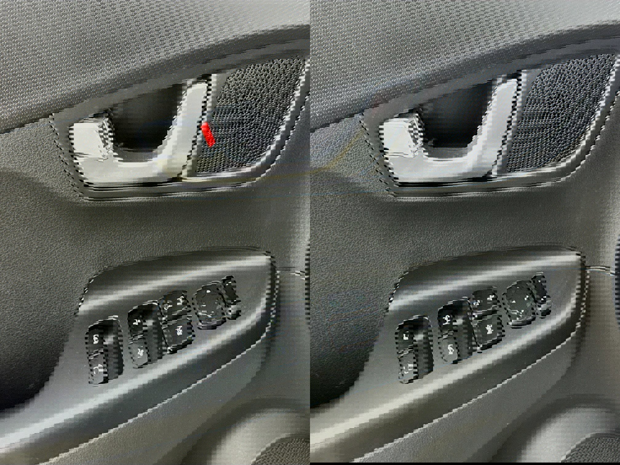 Used 2023 Hyundai Kona SEL image 19