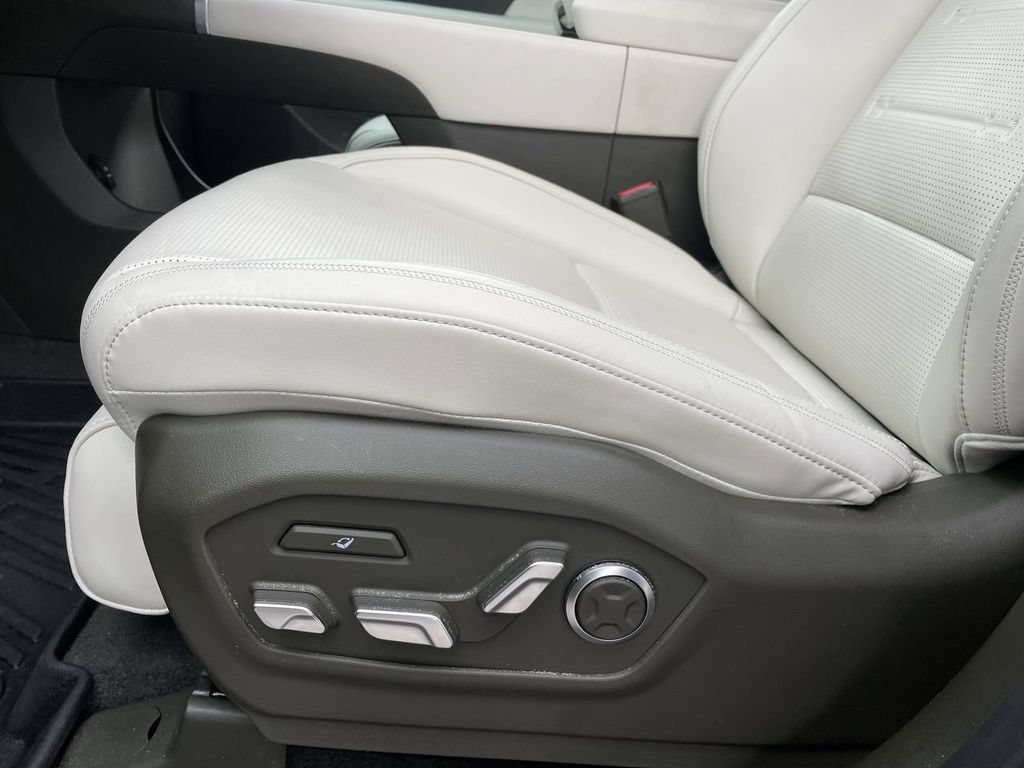 Certified 2024 Hyundai Santa Fe Calligraphy FWD image 22