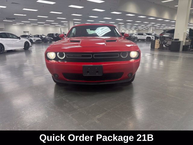 Used 2018 Dodge Challenger GT AWD/4WD image 2