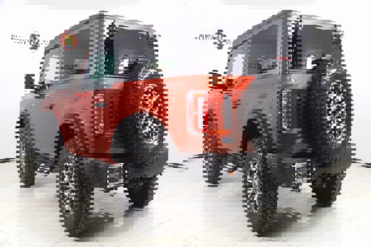 Used 2024 Ford Bronco Badlands image 4