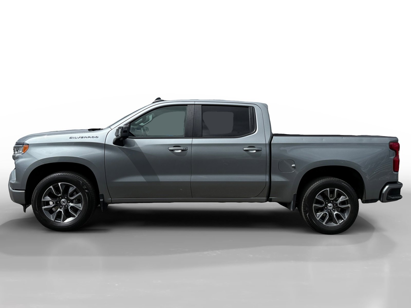 Used 2024 Chevrolet Silverado 1500 RST w/ Convenience Package II image 2