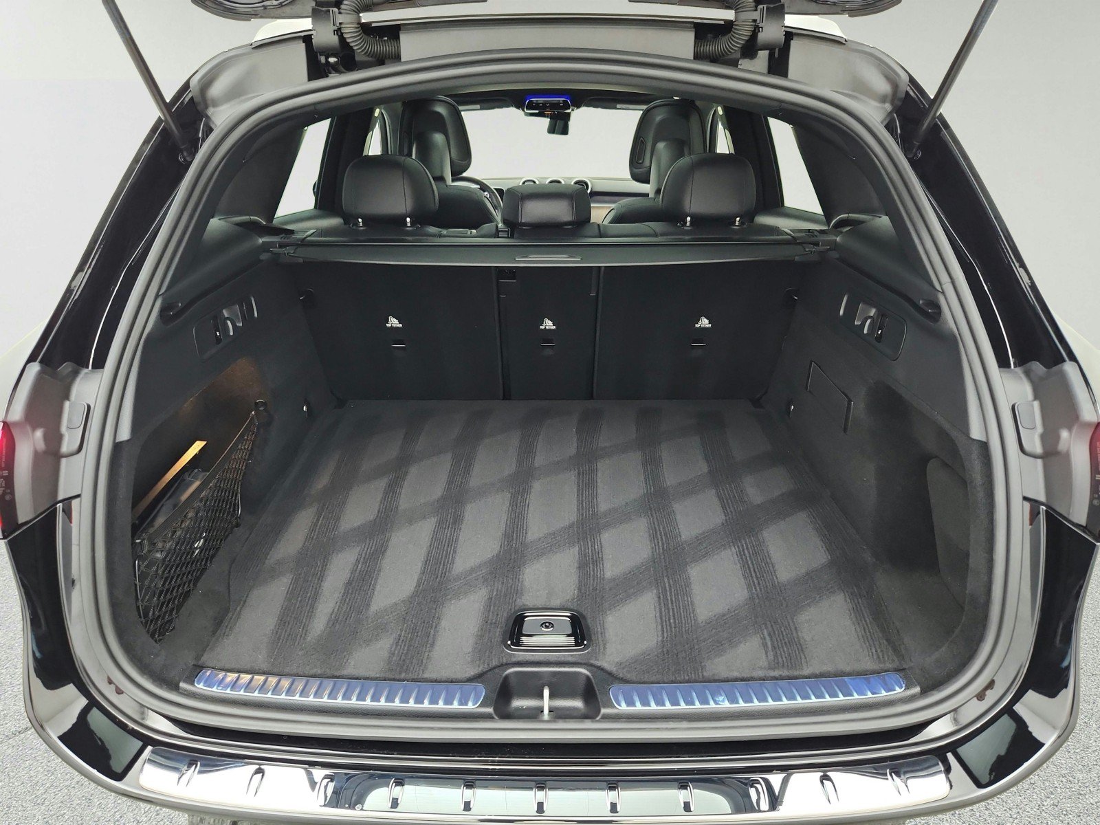 Certified 2026 Mercedes-Benz GLC 300 4MATIC image 32