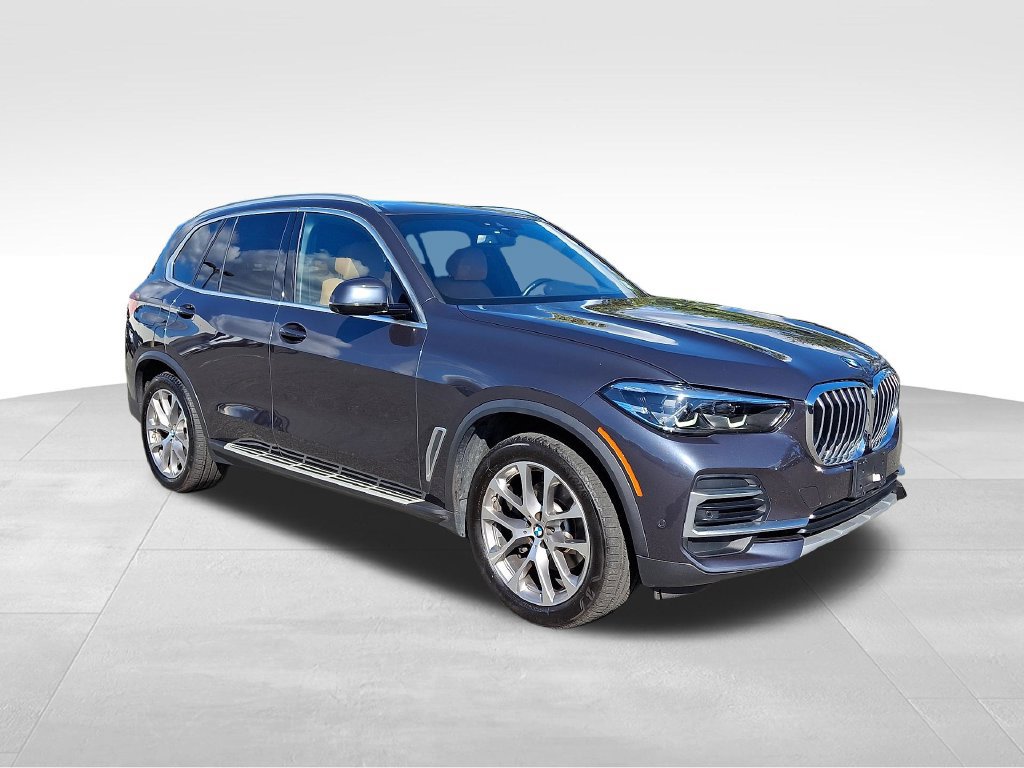 Used 2022 BMW X5 xDrive40i w/ Premium Package AWD/4WD image 1