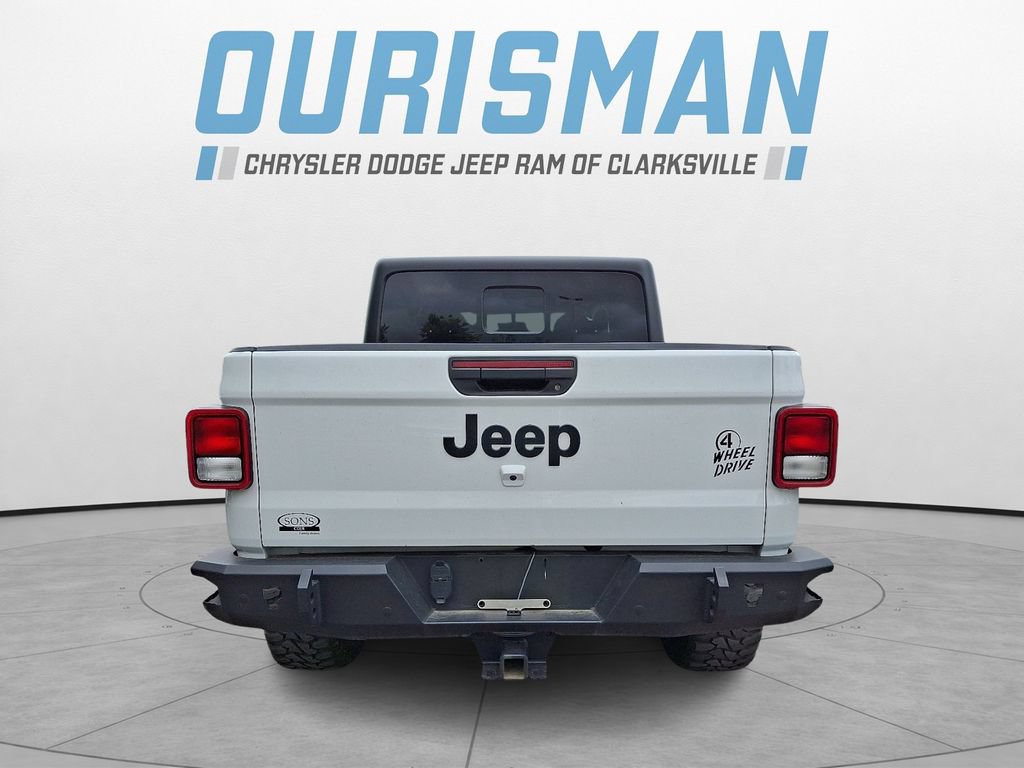 Used 2023 Jeep Gladiator Sport AWD/4WD image 5