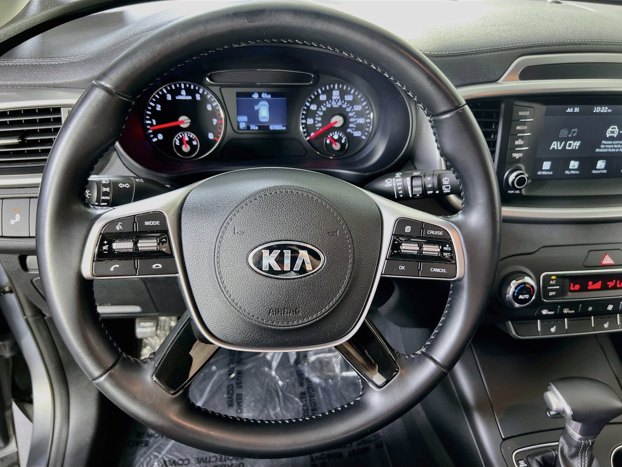 Used 2020 Kia Sorento S AWD/4WD image 11