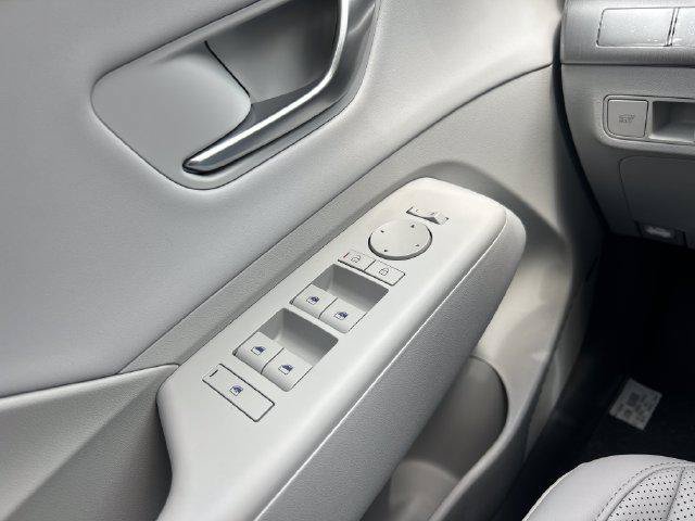 New 2026 Hyundai Kona Limited AWD/4WD image 11