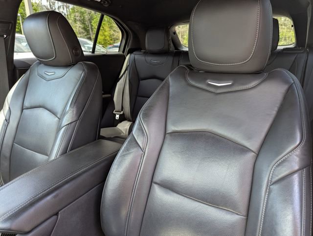 Used 2021 Cadillac XT4 Premium Luxury FWD image 22