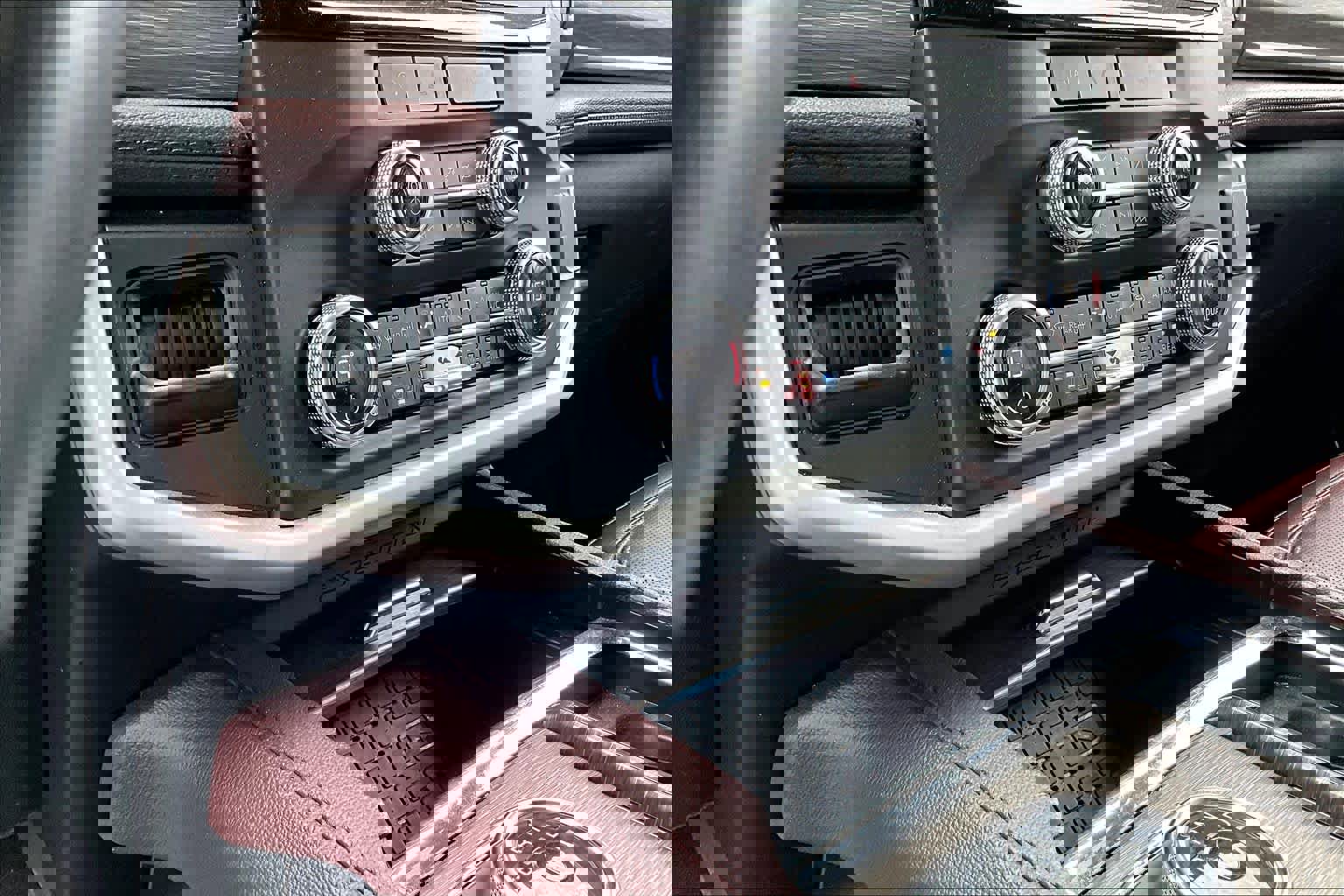 Used 2024 Ford Expedition Limited image 35