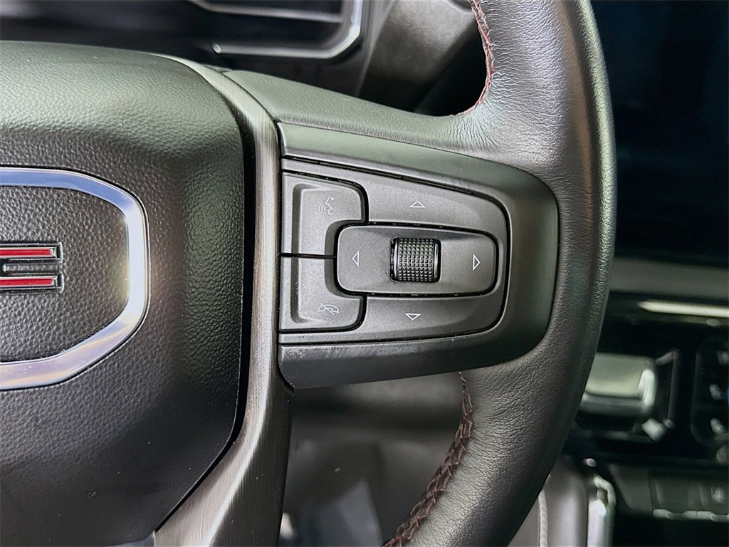 Used 2024 GMC Sierra 2500 AT4X image 24