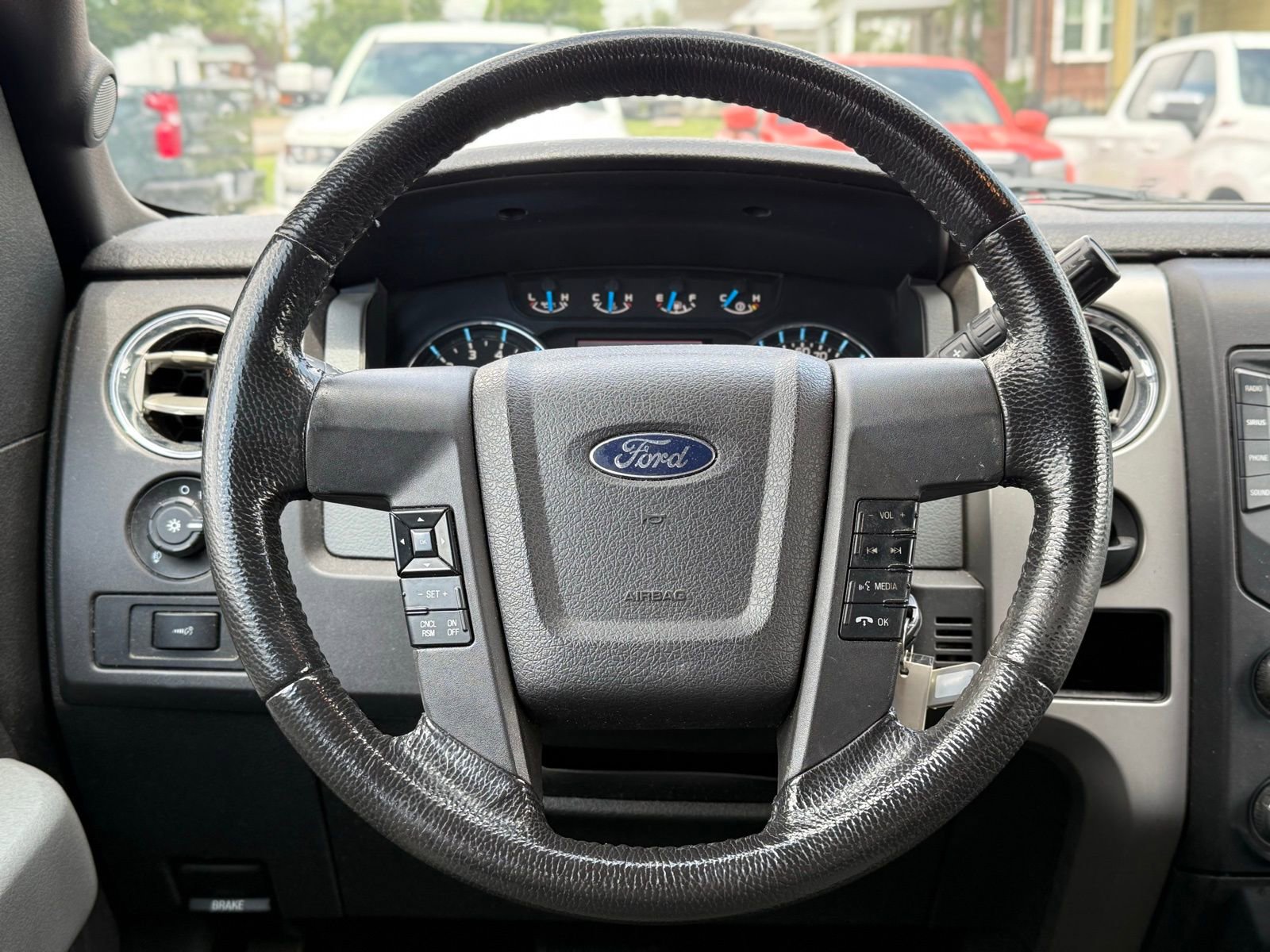 Used 2013 Ford F150 XLT w/ XLT Convenience Pkg RWD image 23