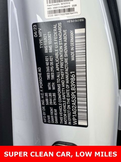 Used 2023 Porsche Macan S AWD/4WD image 19