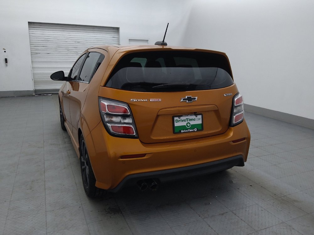 Used 2017 Chevrolet Sonic Premier w/ LPO, Performance Package FWD image 5