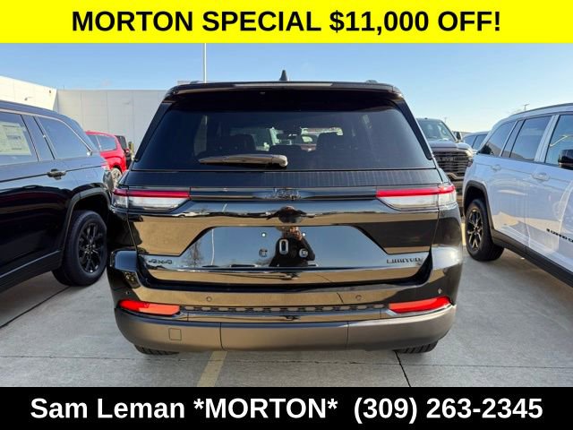 New 2025 Jeep Grand Cherokee Limited w/ Black Appearance Package image 13