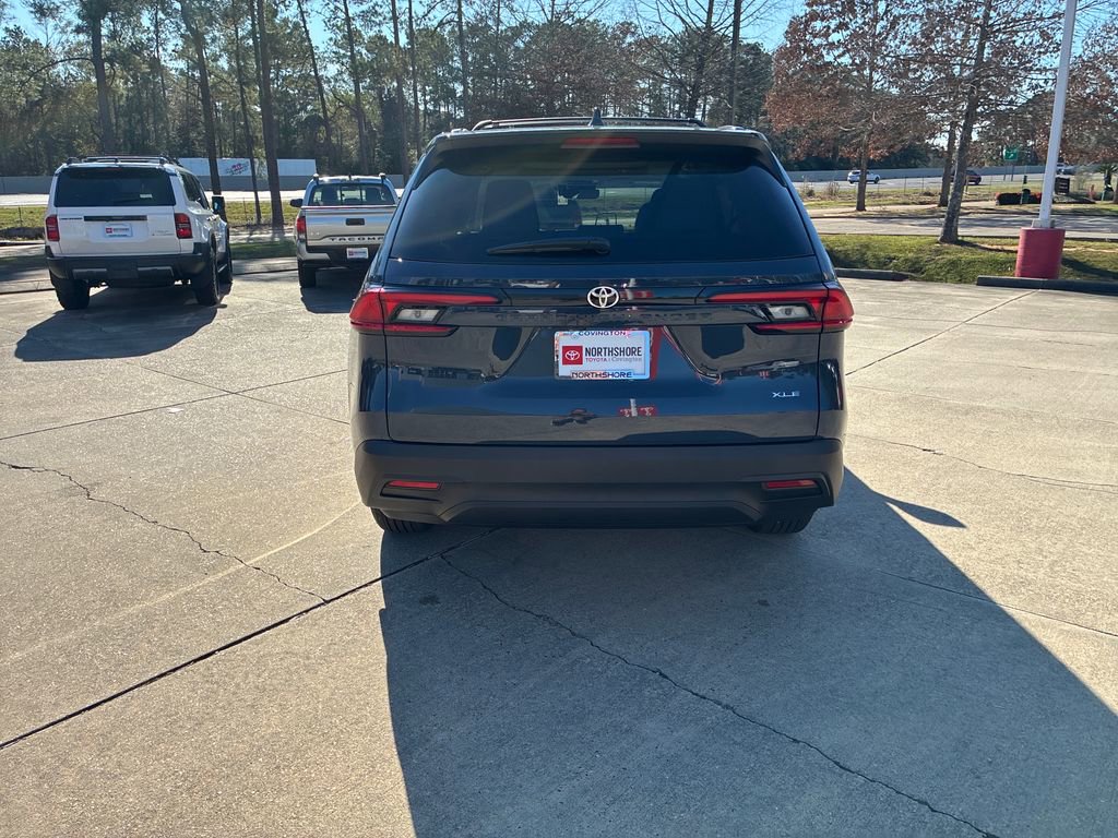 New 2026 Toyota Grand Highlander XLE image 5