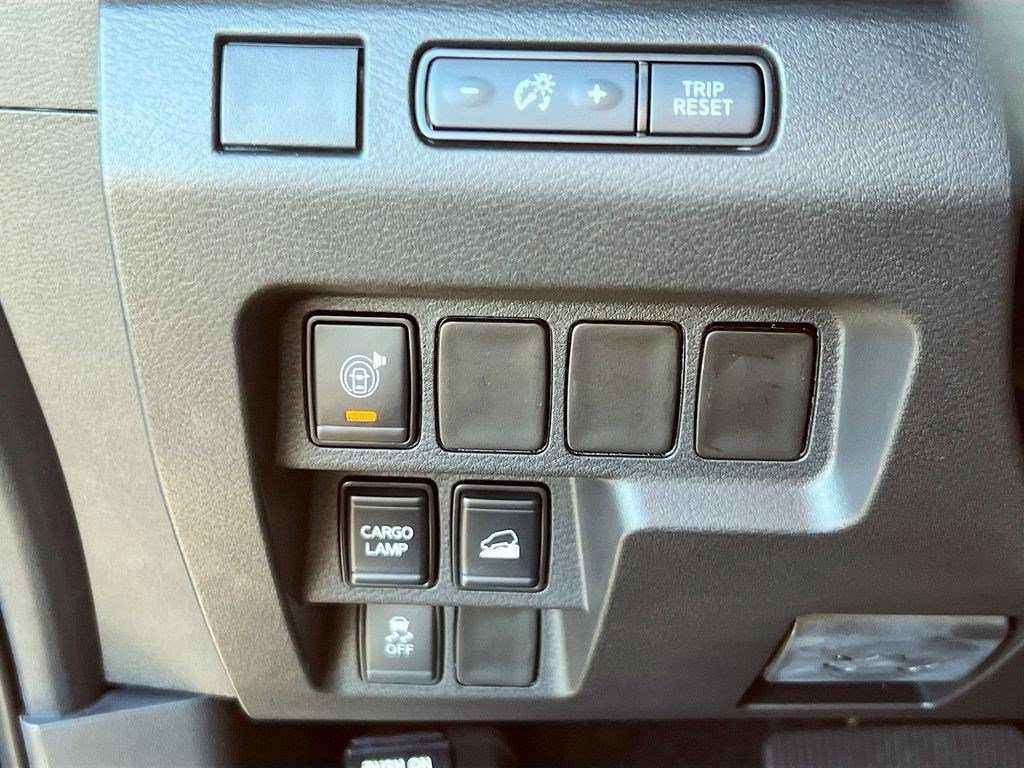 Certified 2025 Nissan Frontier SV AWD/4WD image 25