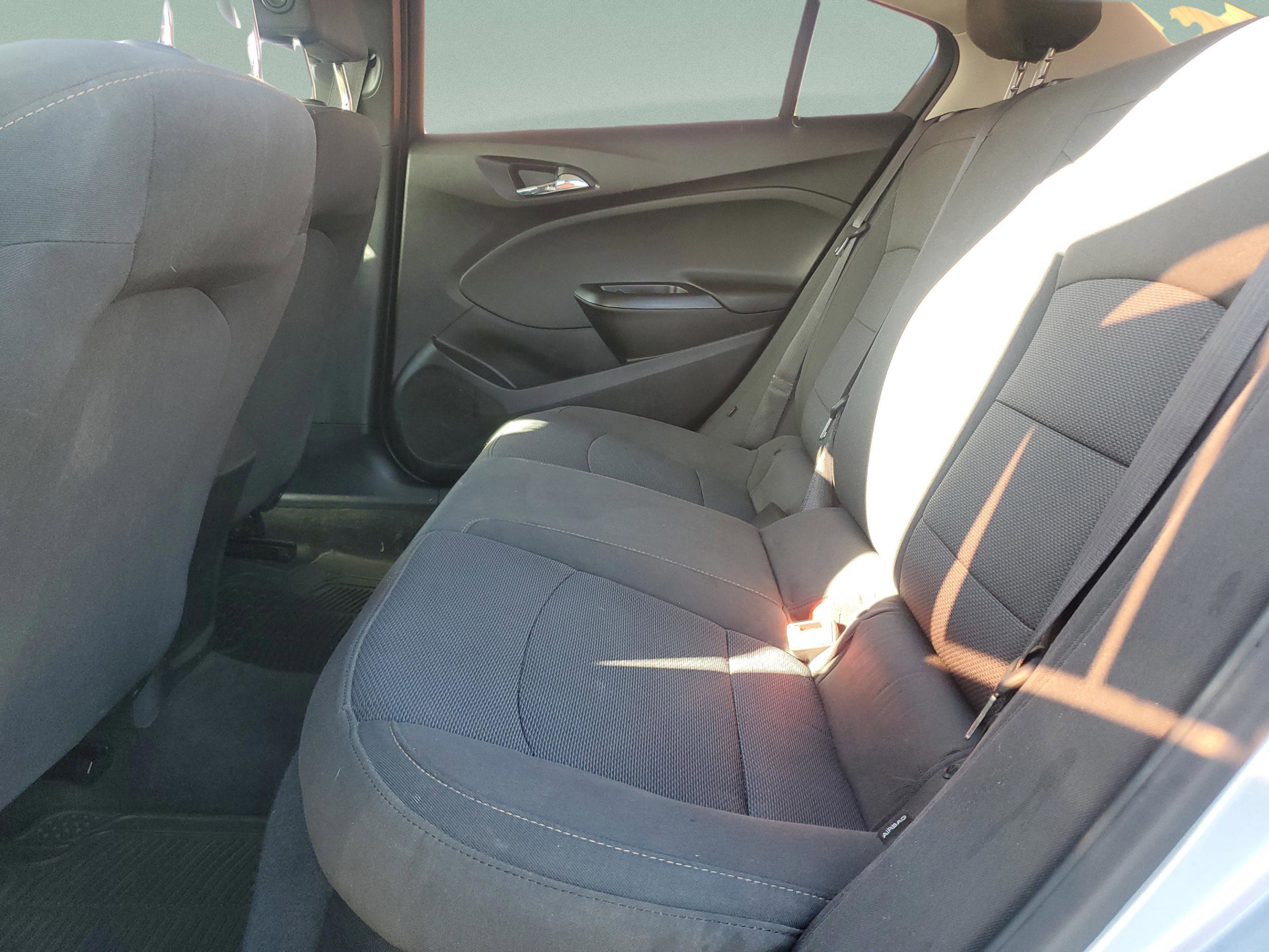 Used 2018 Chevrolet Cruze LS FWD image 8